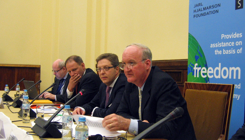 IRI President Lorne Craner speaks on IRI’s experience in democracy assistance to Belarus at the EPP Congress.