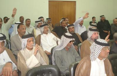 A town hall meeting in Dhi Qar province.