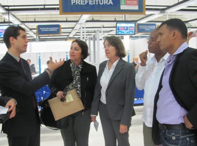 Mayor Manjarrez (far right) and other participants visit the Poupa Tempo in Rio de Janiero.