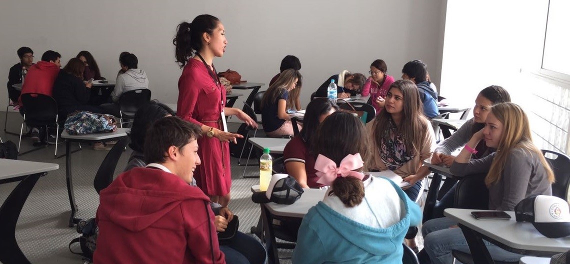 Students in Saltillo discuss corruption challenges in their communities.