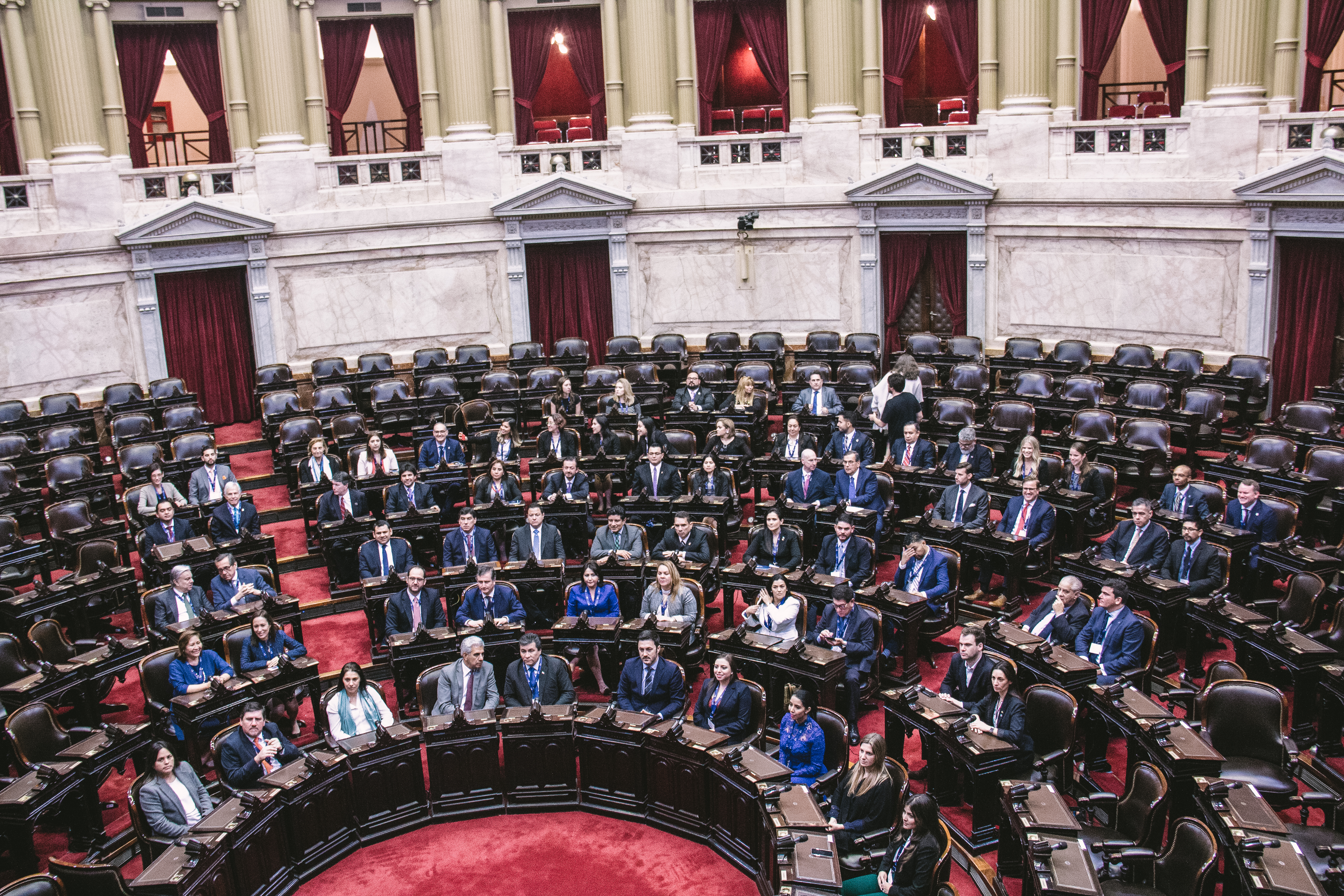 Delegates debate the declaration on the floor of the Argentine Chamber of Deputies.