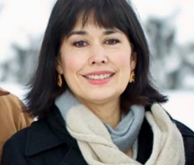 Julie Sullivan Headshot