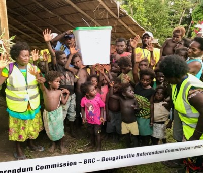 Bougainville referendum Hako observers along with children Pacific Islands