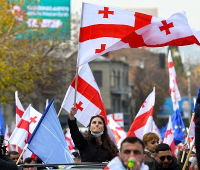 Georgians rally to demand the release of the jailed ex-president