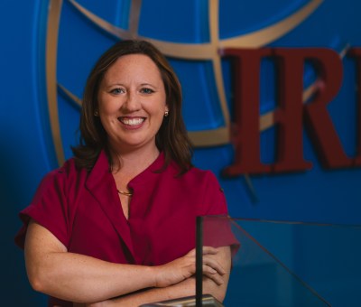 Carrie Reasonover Headshot