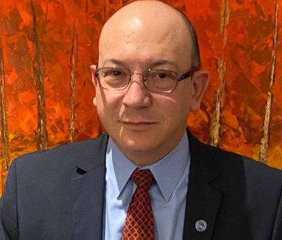 Miguel Hernandez Headshot